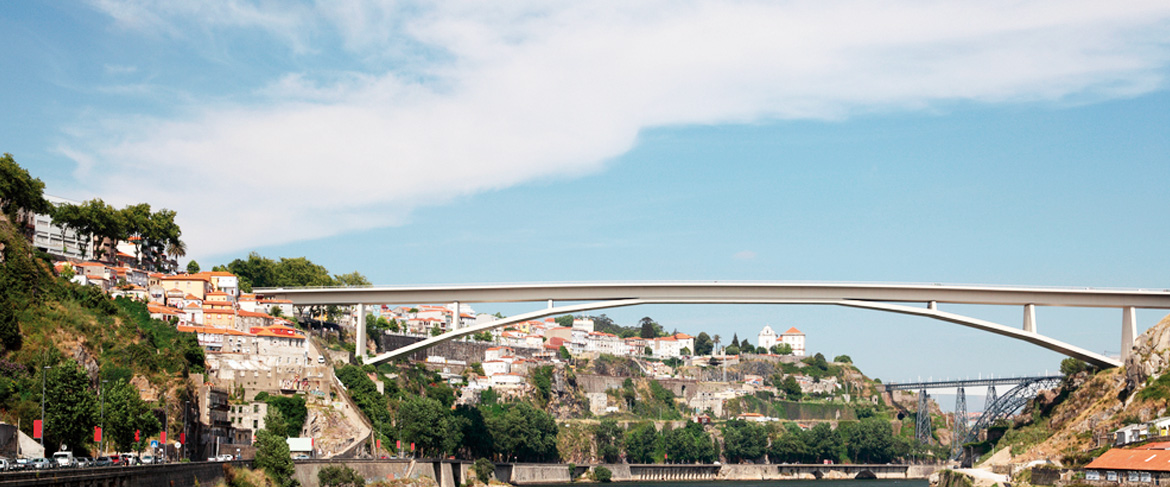 Ponte da Arrábida, Porto